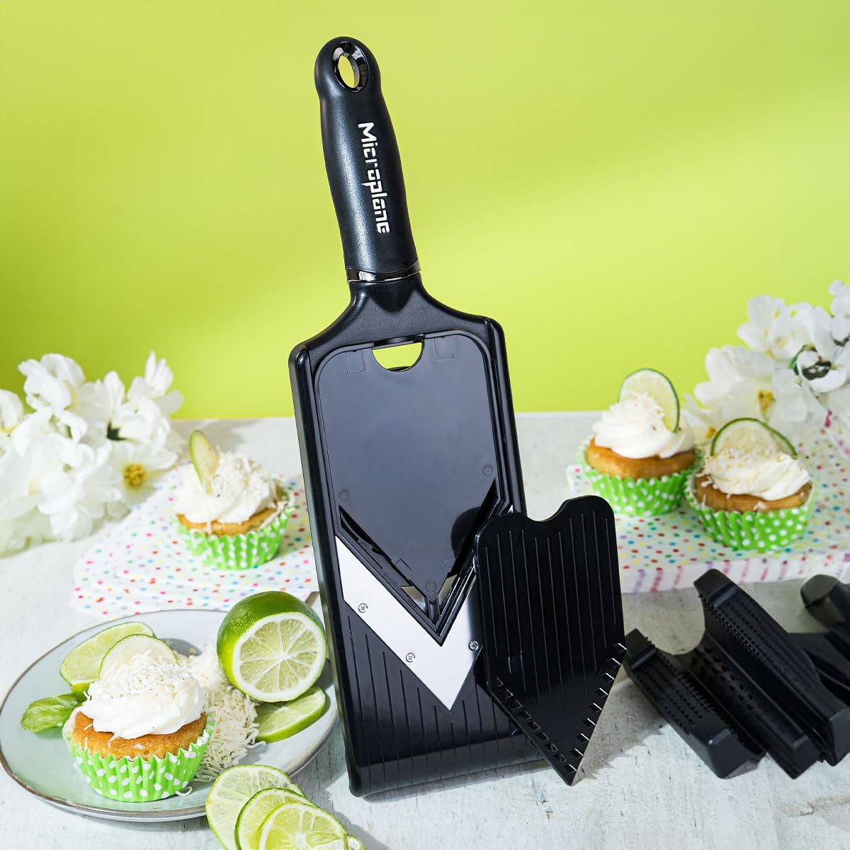 Microplane Adjustable Mandoline Slicer with V-Blade and Julienne Stainless Steel Blades, Handheld Mandoline for Potatoes, Carrots and Other Vegetables