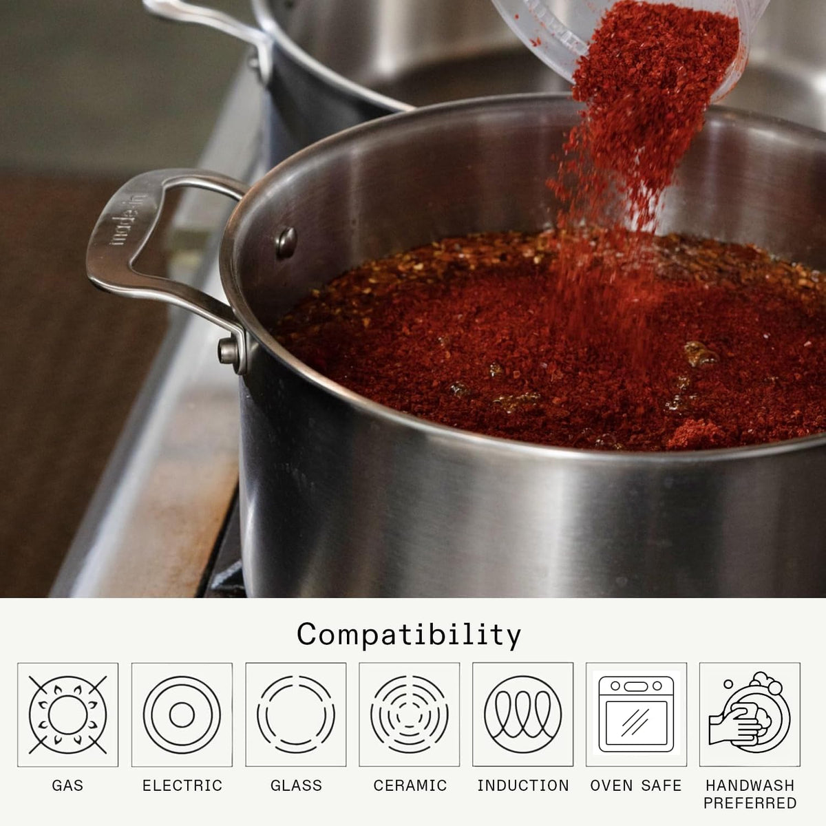 Made in Cookware - 8 Quart Stainless Steel Stock Pot with Lid and Pasta Insert - 5 Ply Stainless Clad - Professional Cookware - Crafted in Italy - Induction Compatible