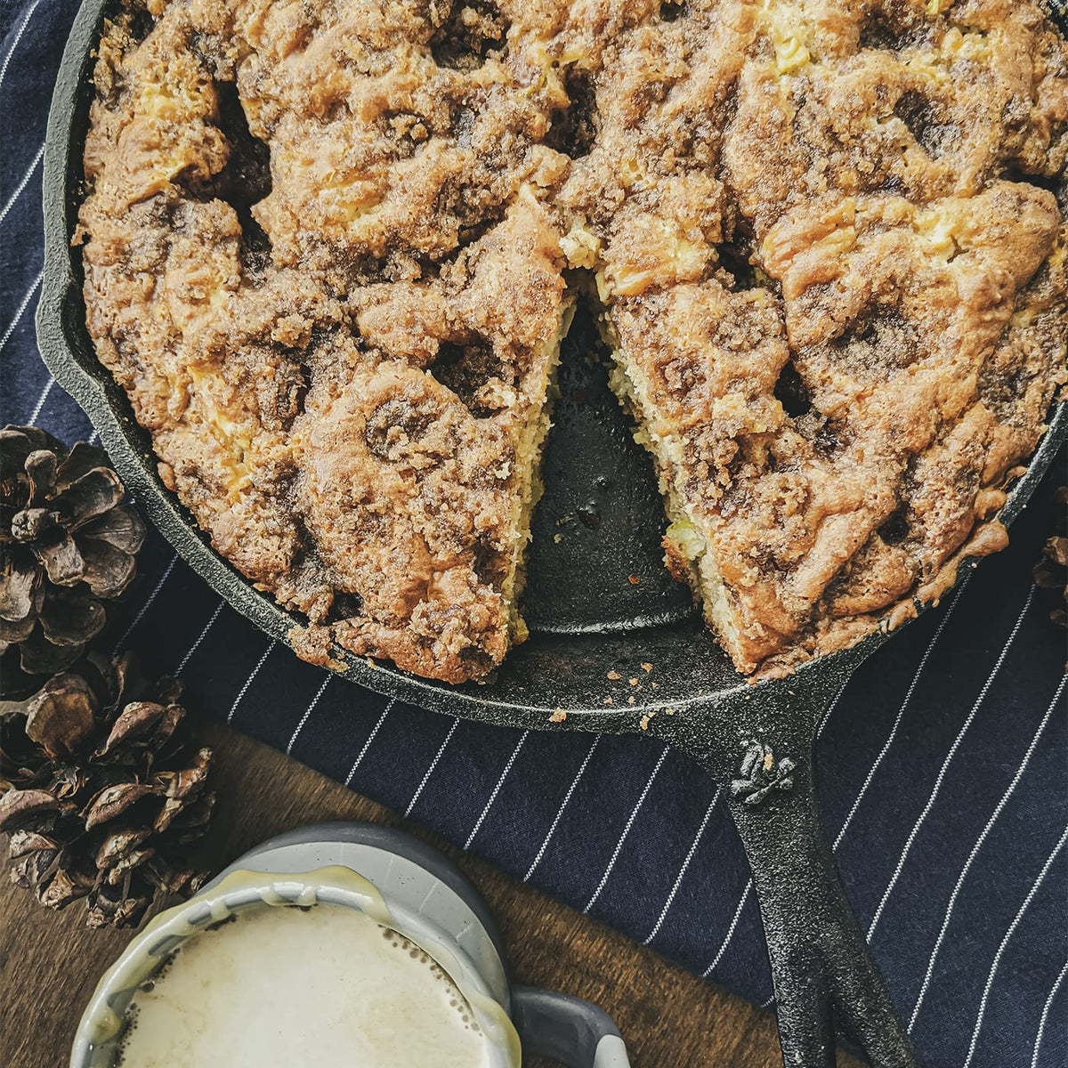 Upgrade your cooking game with this 12-inch pre-seasoned cast iron skillet! 🍳🔥 Perfect for every recipe! #CastIronCooking #KitchenEssentials