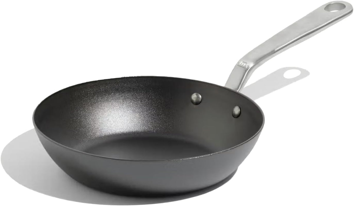 Made in Cookware - Seasoned 8" Carbon Steel Frying Pan - Professional Cookware - Crafted in Sweden - Induction Compatible