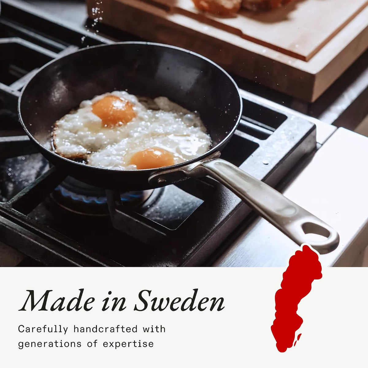 Made in Cookware - Seasoned 8" Carbon Steel Frying Pan - Professional Cookware - Crafted in Sweden - Induction Compatible