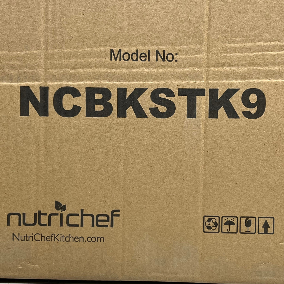 NutriChef Stackable Nonstick Bakeware Set, 8-Piece