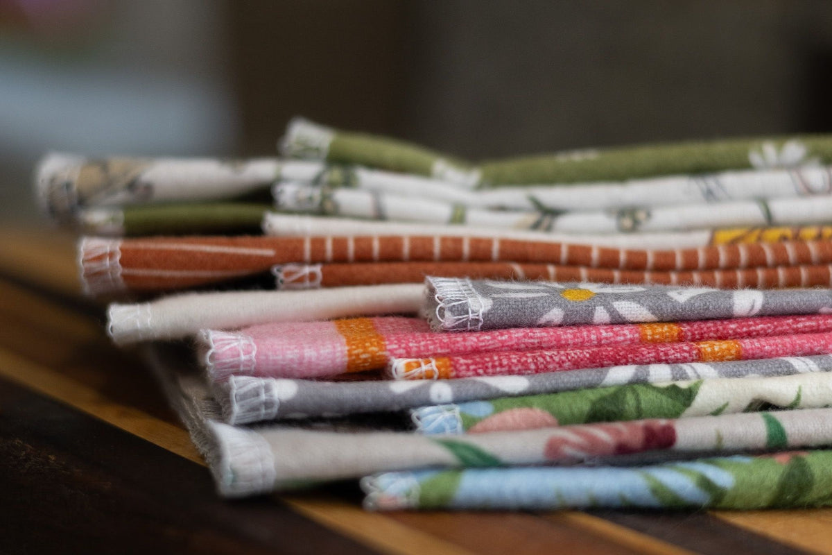 Kitchen Towels, Set of 2, Surprise Prints