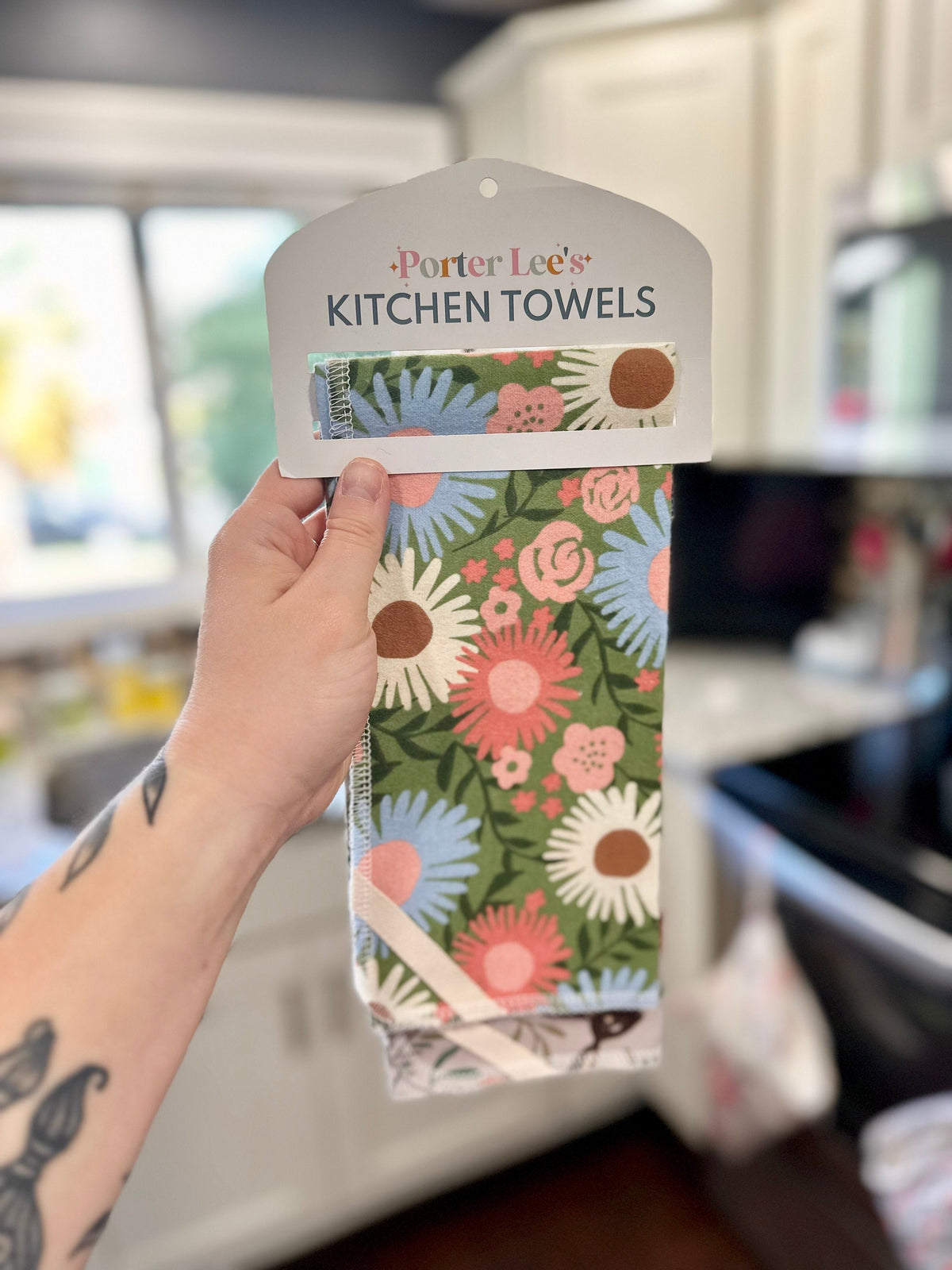 Kitchen Towels, Set of 2, Surprise Prints